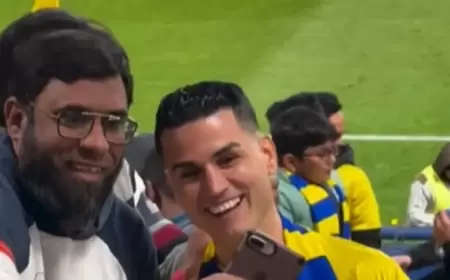 شبيه رونالدو التركي في ملعب النصر.. فيديو يشعل التواصل