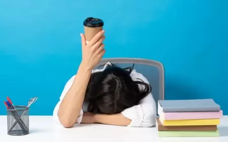 متخصصة بعلم النوم: لا تشرب القهوة نهائيا بعد استيقاظك مباشرة