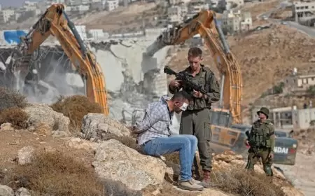 قوات الاحتلال تهدم منزلاً في نابلس