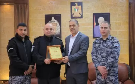 طقاطقة يستقبل مدير مديرية الضابطة الجمركية بطولكرم