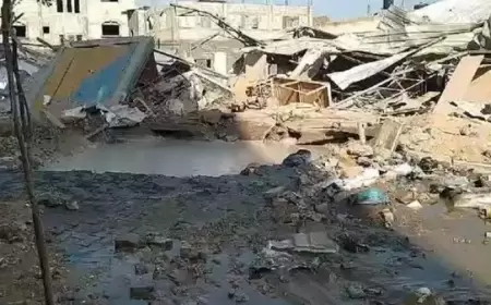 شمال غزة.. طفح الصرف الصحي يكمل مآسي الحرب والمجاعة