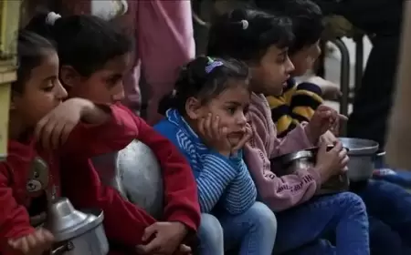 برنامج الغذاء العالمي: إذا لم ندخل شمال غزة سيموت آلاف الأطفال جوعاً