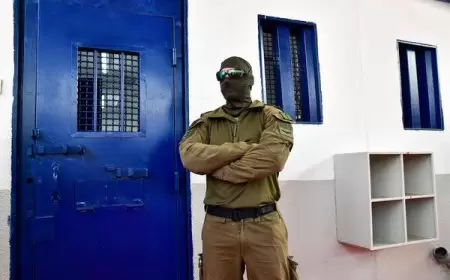 الاحتلال يعتقل فتاة من غزة مقيمة بالضفة لتلقي العلاج