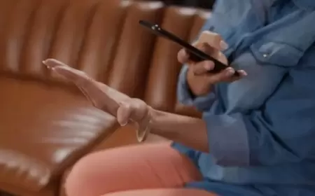 "أمازون" تطلق تطبيقاً جديداً بتقنية "قراءة الكف".. كيف يعمل؟