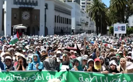 آلاف المحتجين المغاربة يطالبون بإنهاء تجويع أهل غزة