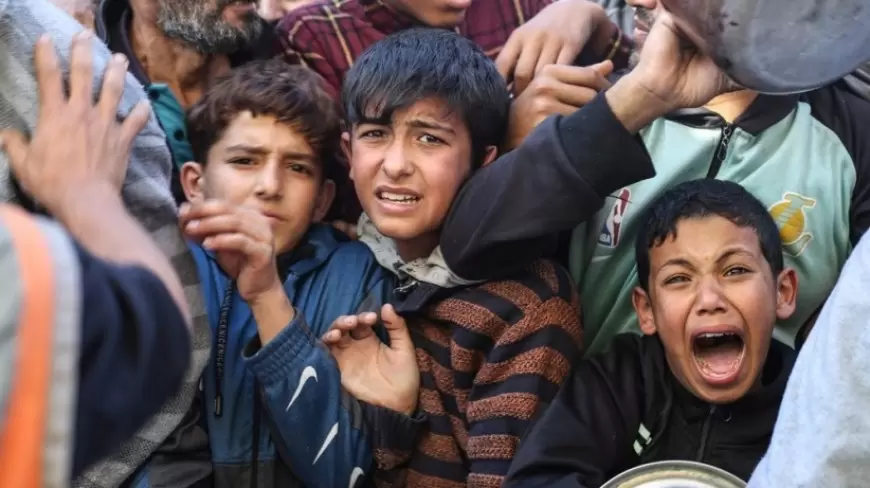 الصحة العالمية: أطفال يموتون جوعا في مستشفيين شماليّ غزة