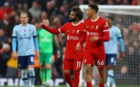 ليفربول يضحي باستمرار صلاح لإرضاء "ابنه"