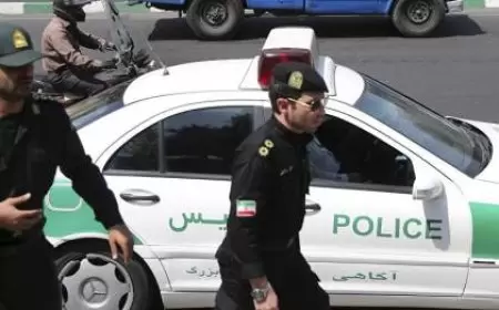 إيران: مقتل 5 رجال أمن في "هجوم إرهابي"