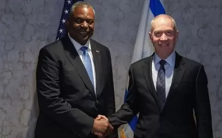 أوستن يهاتف غالانت ويحثه على حماية عمال الإغاثة