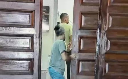 روبينيو يغادر "الانفرادي" ويستقبل الزوار