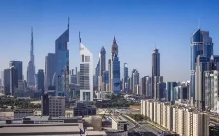 دبي تمنح الإقامة الذهبية لأئمة المساجد والخطباء والباحثين الدينيين