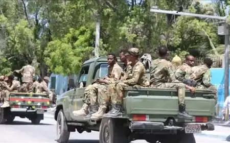 مقتل 50 عنصرا من حركة "الشباب" وسط الصومال