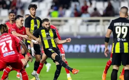 بنزيمة يدخل تاريخ كأس السوبر السعودي