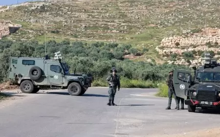 الاحتلال يغلق مدخلي قرية المغير شرق رام الله