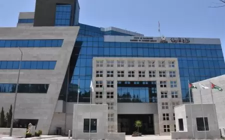 الخارجية تطالب بتدخل دولي عاجل وفاعل لوقف جرائم الاحتلال ومستعمريه على شعبنا