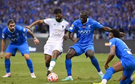 أهلي جدة يرفض تأجيل مباراة الهلال.. ويصف القرار بـ"التعسفي"