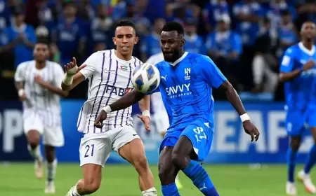 العين الإماراتي يقصي الهلال ويصل نهائي دوري أبطال آسيا