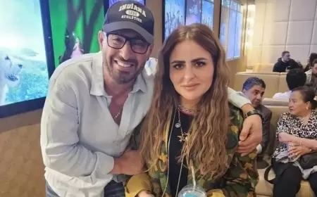 أول ظهور للسقا وزوجته بعد أخبار الانفصال