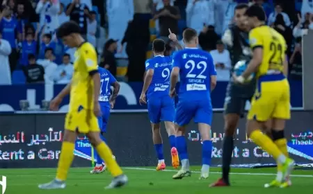 الهلال يهزم التعاون ويقترب من اللقب