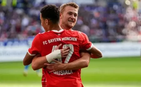 بايرن يعلن غياب دي ليخت وموسيالا أمام شتوتغارت