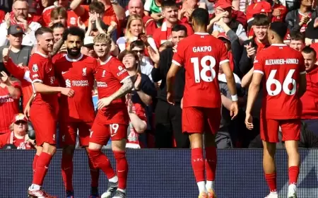 ليفربول يضرب توتنهام.. وصلاح يستعيد بريقه ويصنع التاريخ