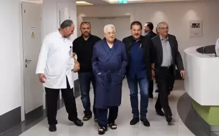 الرئيس يصل المستشفى الاستشاري لاستكمال الفحوصات الطبية