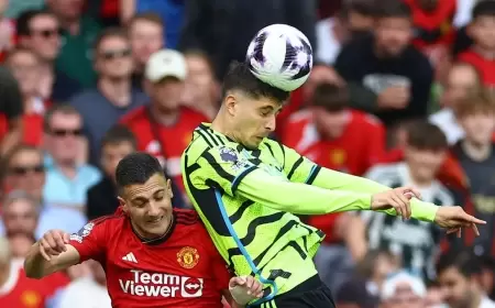 أرسنال يهزم مانشستر يونايتد وينتظر "هدية" توتنهام