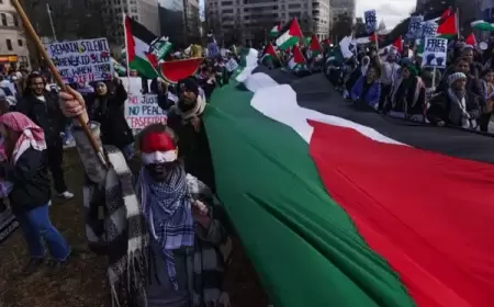 أكاديميون بأكسفورد يطلبون من إدارة جامعتهم تدريس طلبة غزة عن بعد