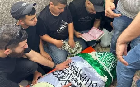 تشييع جثمان الشهيد تامر فقها في ضاحية شويكة شمال طولكرم