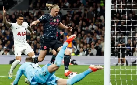ثنائية هالاند تقرّب سيتي من الفوز بالدوري الإنجليزي