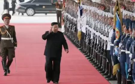 زعيم كوريا الشمالية يدعو إلى "تغيير تاريخي" في الاستعدادات للحرب