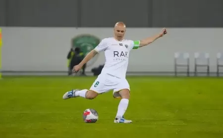 فريق إنييستا يقترب من الهبوط في الدوري الإماراتي