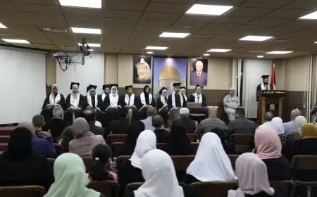 مديرية الأوقاف وتحت رعاية كل من محافظ طولكرم مصطفى طقاطقة ووزير الأوقاف  تكرم " 15" حافظاً لكتاب الله كاملا