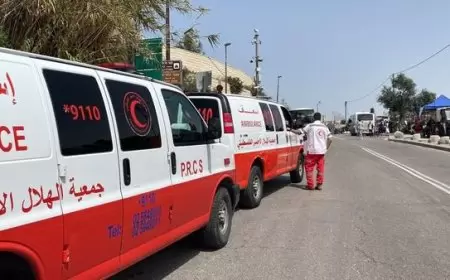 الهلال الأحمر تعلن إعادة تفعيل خدمات الإسعاف والطوارئ بغزة