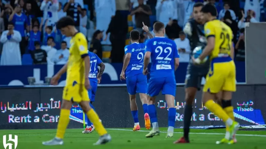 الهلال يهزم التعاون ويقترب من اللقب