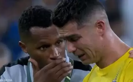 رونالدو يبكي بحرقة بعد خسارة النصر أمام الهلال