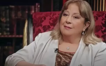 احترق منزلها.. إصابة الفنانة سمية الألفي باختناق