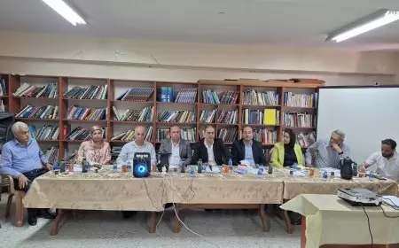 جانب من مشاركة محافظ طولكرم مصطفى طقاطقة باجتماع لجنة الحوار المجتمعي مع رؤساء واعضاء البلديات والمجالس المحلية في الشعراوية