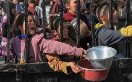 الهلال الأحمر: الآلاف من سكان قطاع غزة يواجهون خطر المجاعة