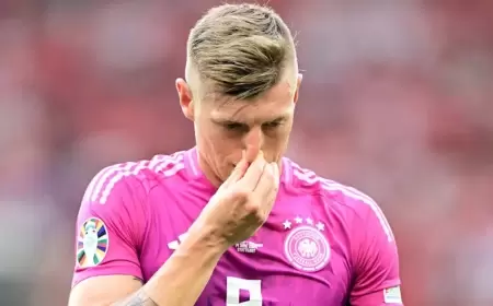 بعد أزمة البعوض.. "رائحة كريهة" تطارد منتخب ألمانيا