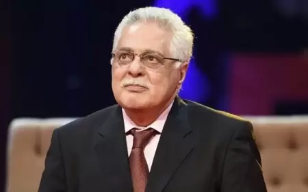 لا يتحرك نهائياً.. تدهور الحالة الصحية لفنان مصري شهير