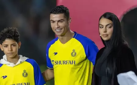 الكشف عن خطة رونالدو.. "لعب مباراة إلى جانب ابنه"