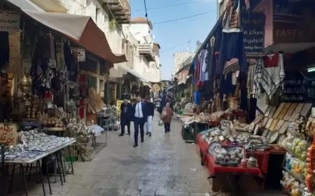 تمنع إدخال أكثر من 100 مادة خام: إسرائيل تمعن في التدمير الممنهج للاقتصاد الفلسطيني