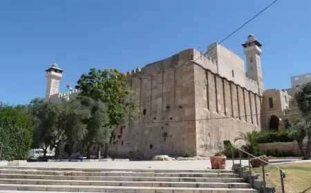 "الأوقاف": الحرم الإبراهيمي لا زال يتعرض لانتهاكات خطيرة