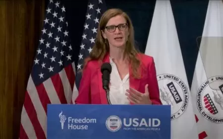 مديرة الوكالة الأمريكية للتنمية الدولية سامانثا باور تصل إلى إسرائيل