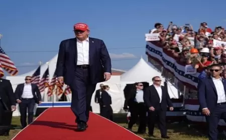 العاهل الأردني يدين محاولة اغتيال ترامب