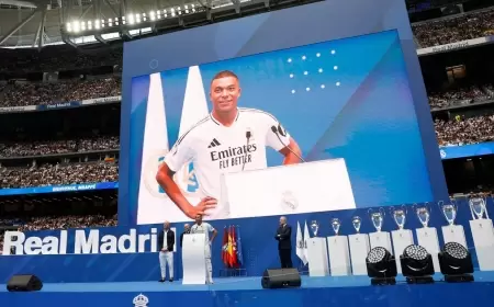 مبابي يعادل رقم رونالدو الصامد 15 عاماً