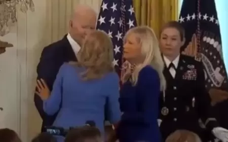 فيديو لبايدن يشعل التواصل.. هل أخطأ بزوجته؟