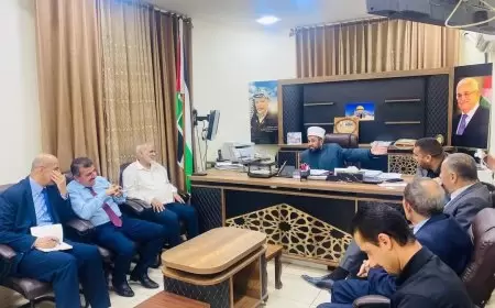 زيارة  سماحة الشيخ الأستاذ الدكتور محمد مصطفى نجم - وزير الأوقاف والشؤون الدينية لمدير أوقاف محافظة طولكرم