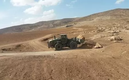 الاحتلال يزيل خيمة بمسافر يطا